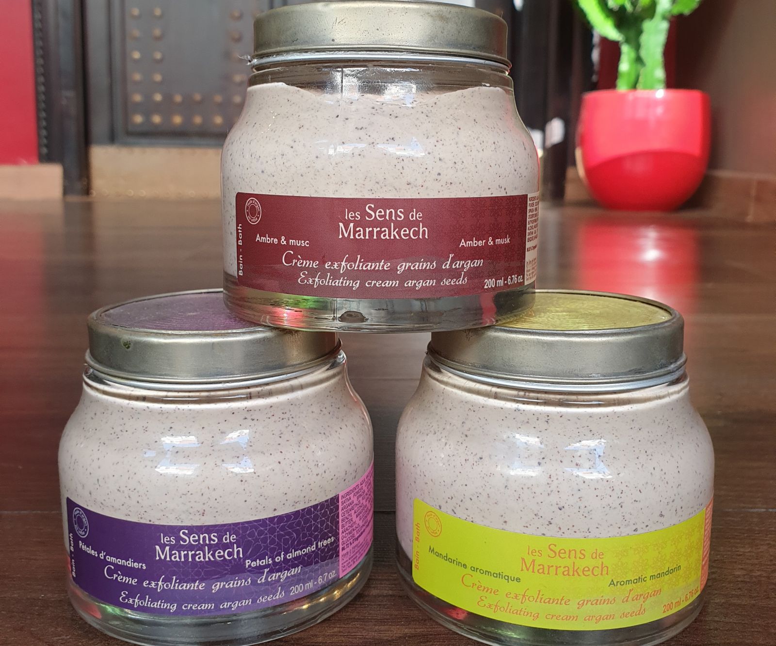 Crème exfoliante aux grains d'argan